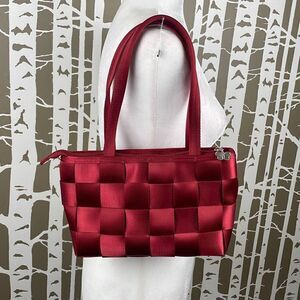 Y2K Seatbelt Zip Top Tote Bag Red